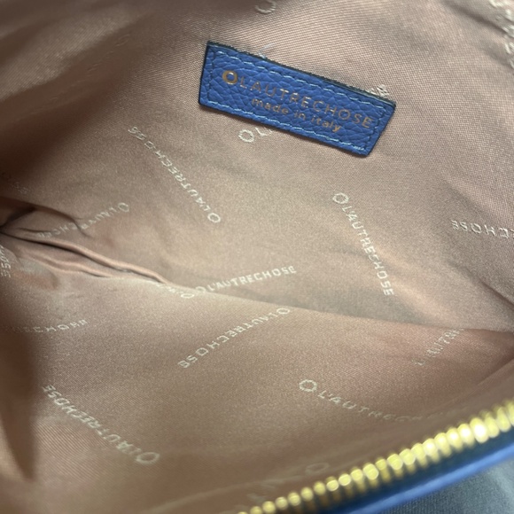 Tags included! L’autre Chose blue purse - Picture 2 of 4